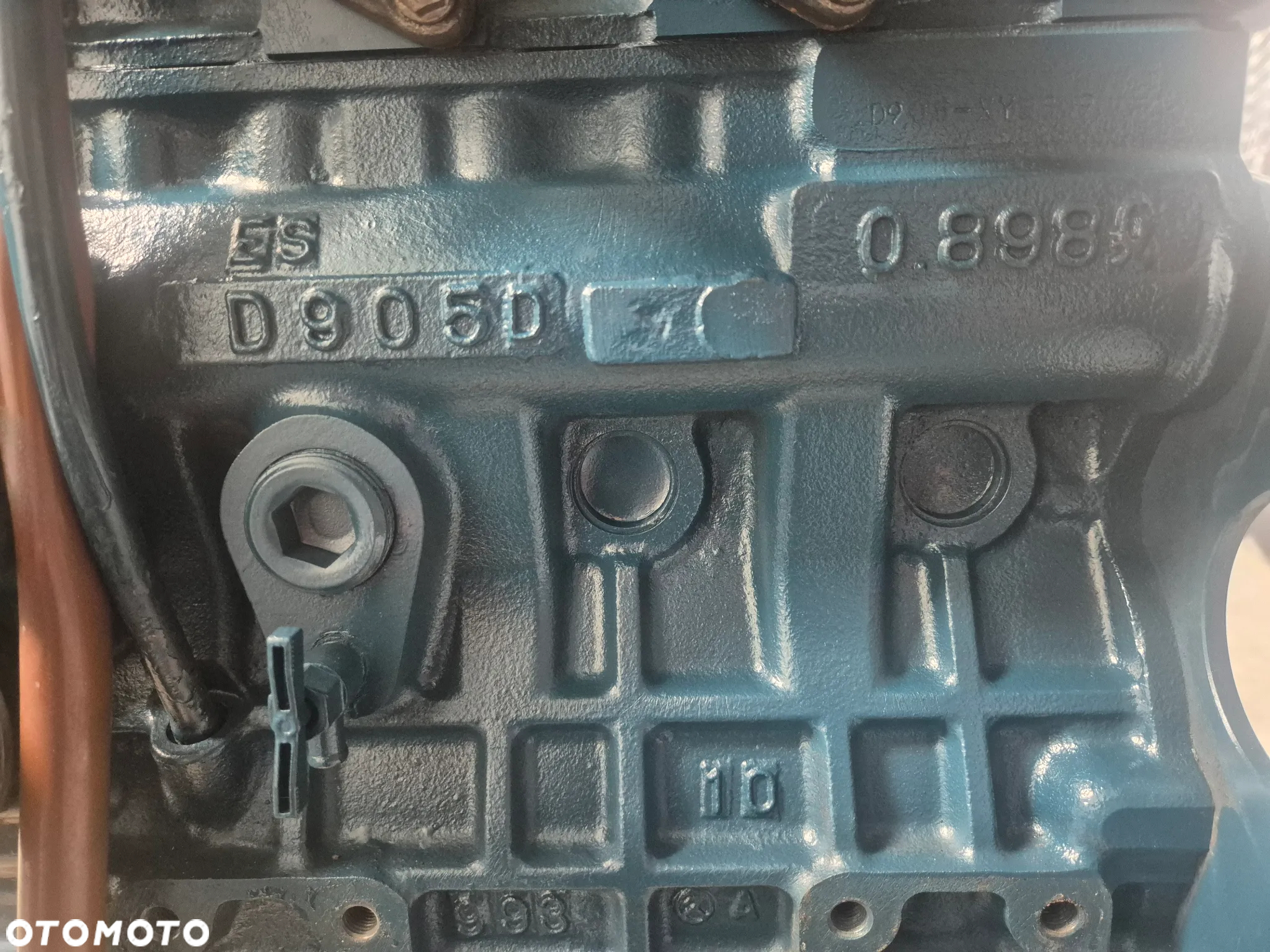 silnik kubota D905D - 3