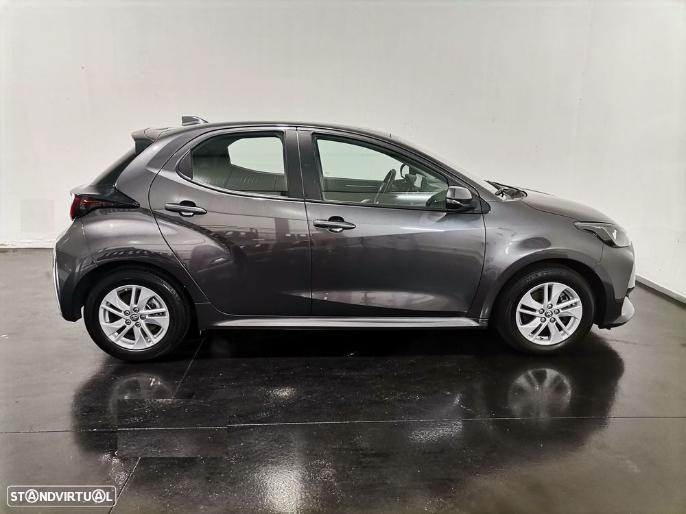 Toyota Yaris 1.5 HDF Comfort Plus - 17