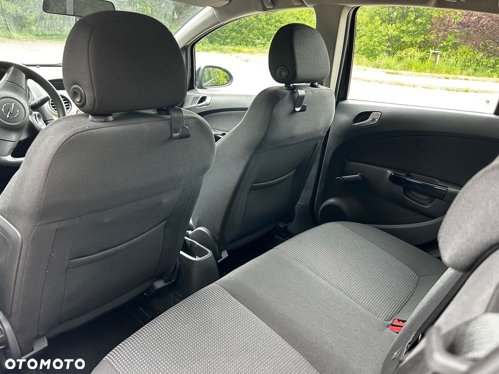 Opel Corsa - 8