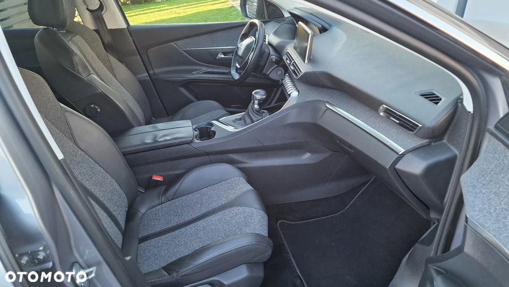 Peugeot 3008 BlueHDi 120 Stop & Start Allure - 22