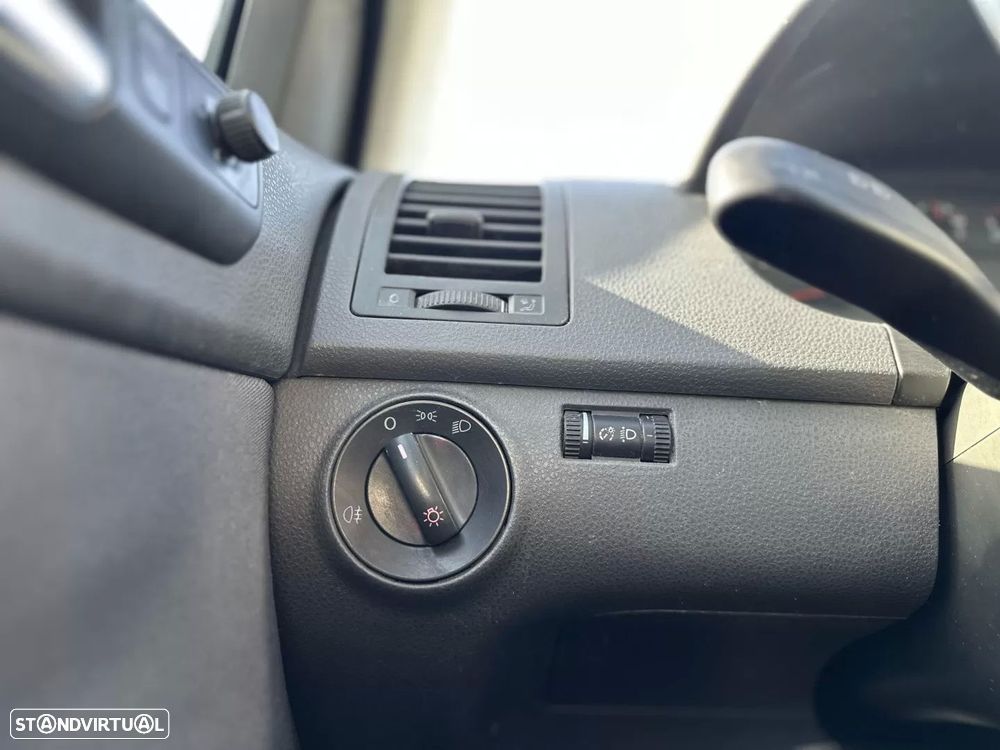 VW Polo 1.2 Confortline - 25