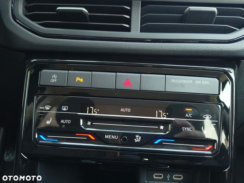 Volkswagen T-Cross 1.0 TSI Life Plus - 16