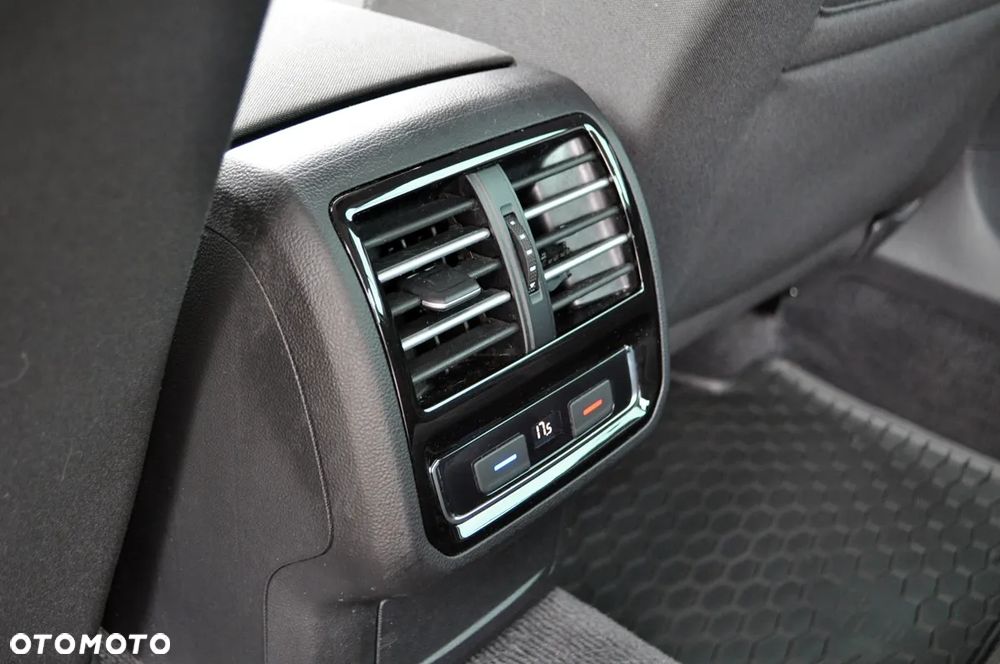 Volkswagen Passat 2.0 TDI BMT Comfortline DSG7 - 22
