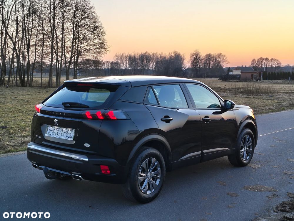 Peugeot 2008 PureTech 130 Stop&Start EAT6 Black Edition - 3