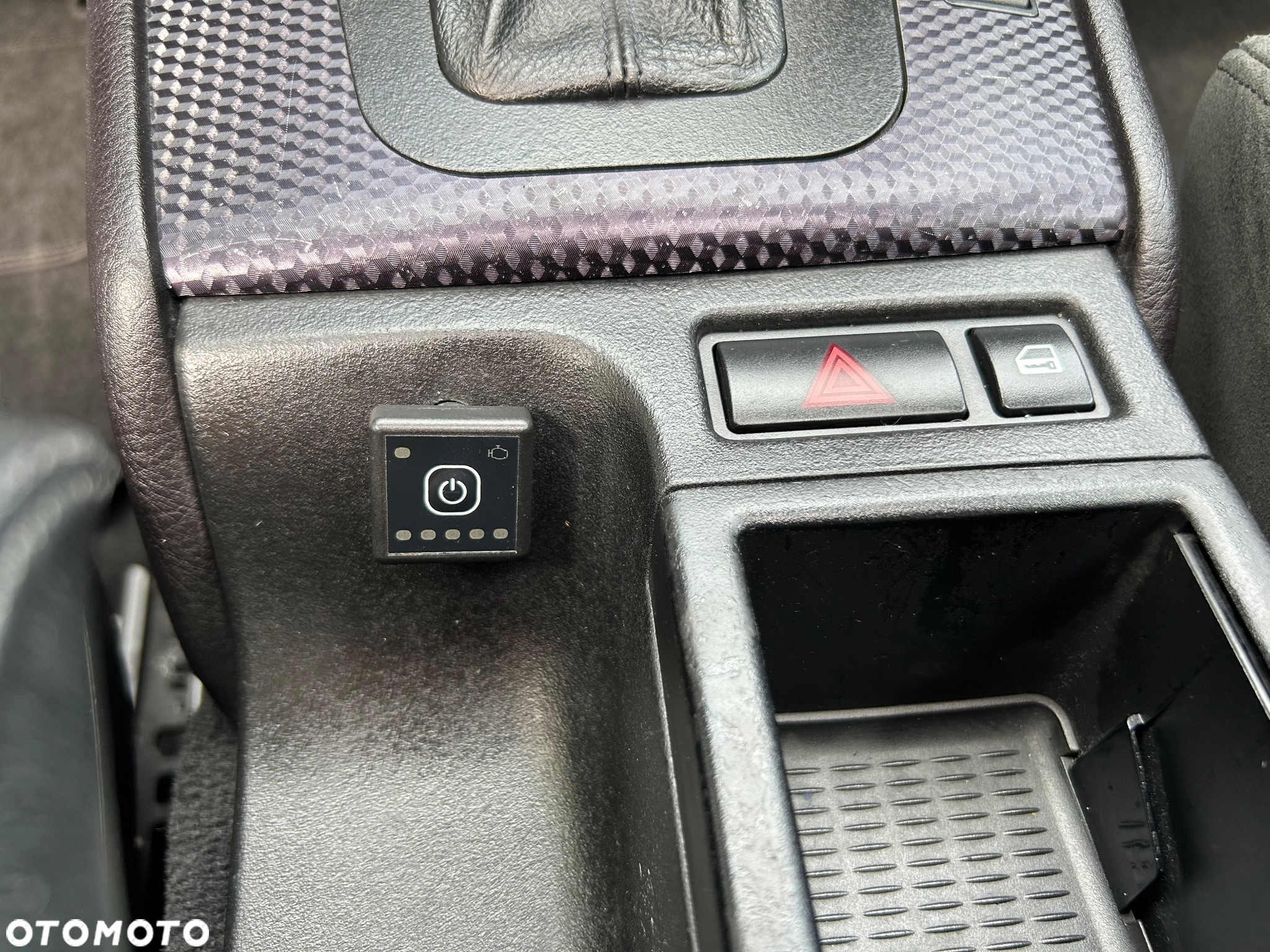 BMW Seria 3 318i - 25