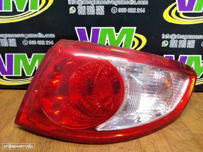 FAROLIM LATERAL DIREITO HYUNDAI SANTA FE CM - 1