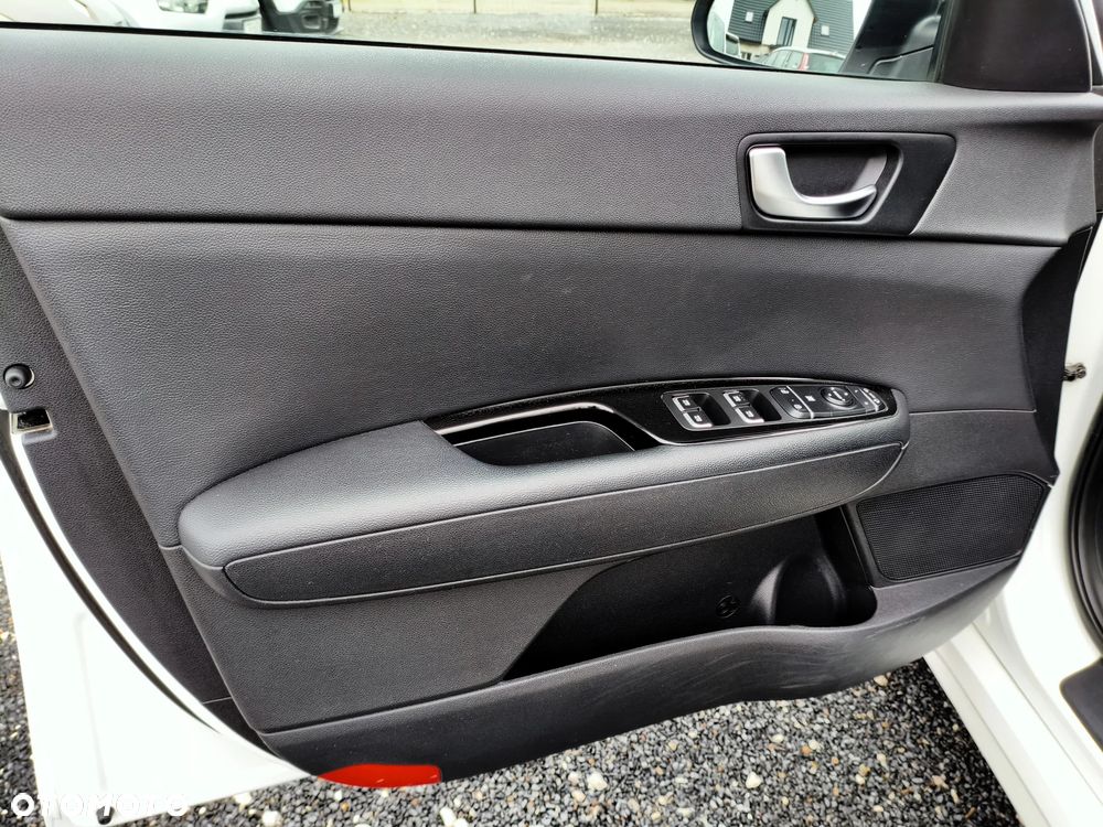Kia Optima Sportagon 2.0 CVVL Vision - 20