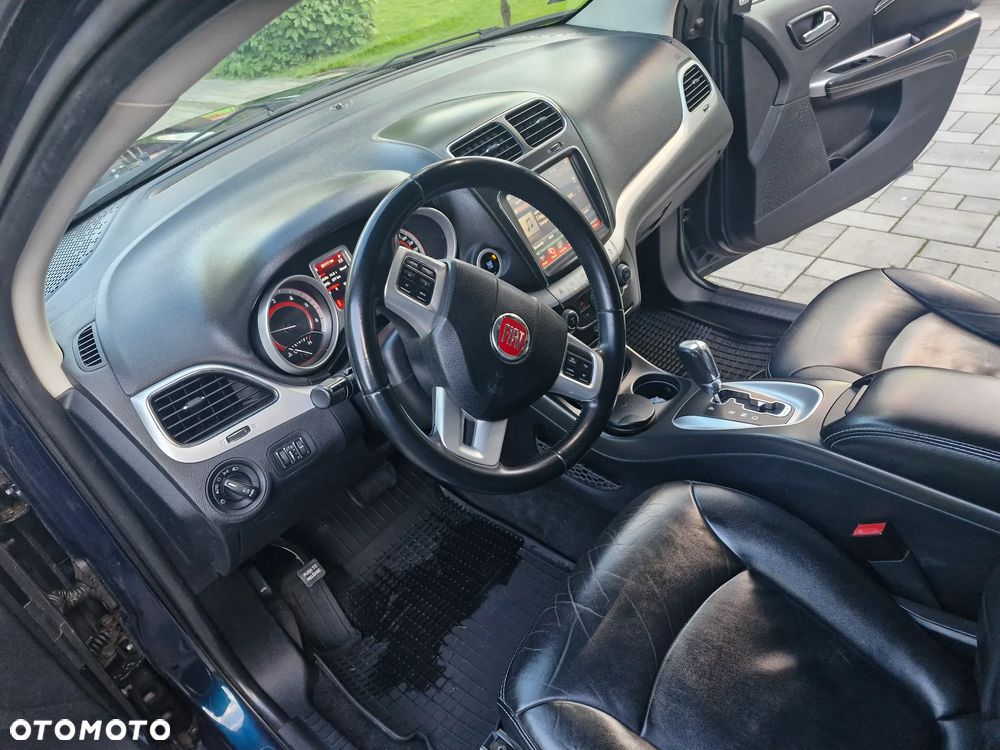 Fiat Freemont 2.0 Multijet Lounge AWD - 11