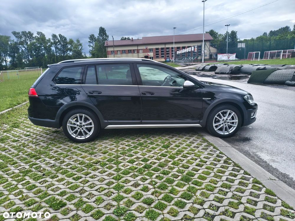 Volkswagen Golf 2.0 TDI 4Motion BlueMotion Technology Allstar - 11