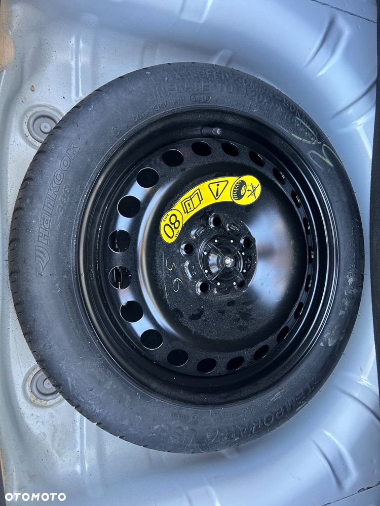 Ford Focus 1.5 EcoBlue Start-Stopp-System COOL&CONNECT DESIGN - 11