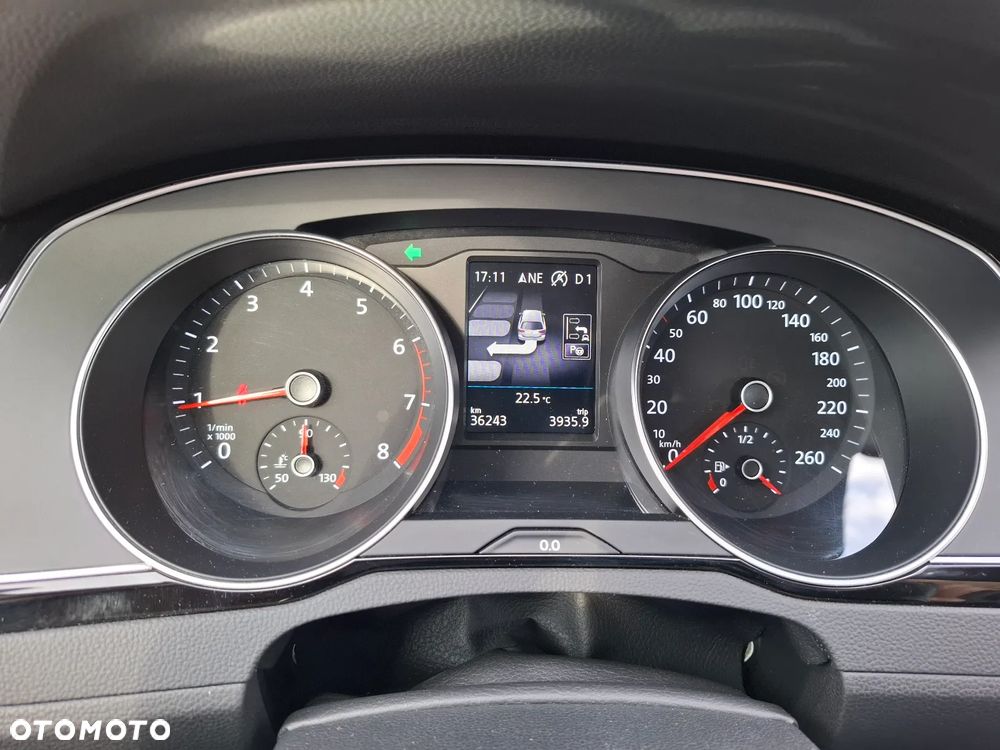 Volkswagen Passat 1.5 TSI EVO Elegance DSG - 21