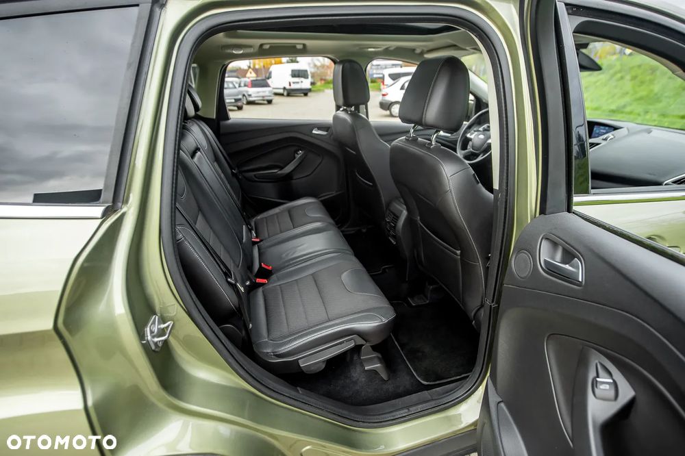 Ford Kuga 2.0 TDCi 4WD Titanium - 22