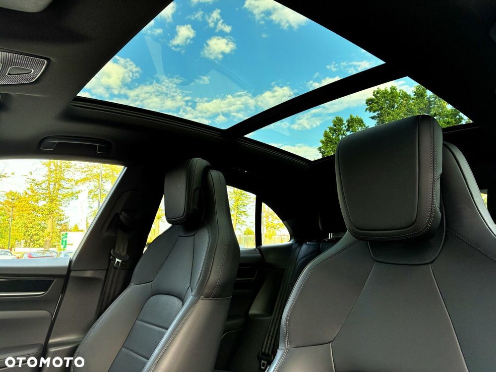 Porsche Macan - 23