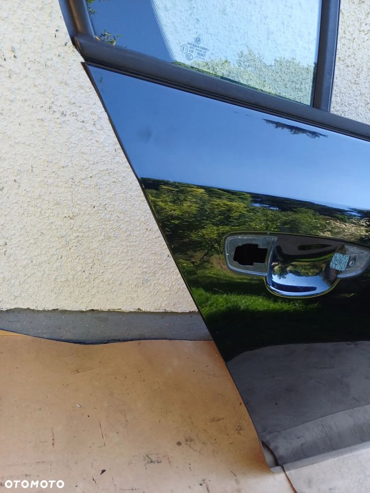 Golf VI HB 5D drzwi prawy tył LC9X - 4