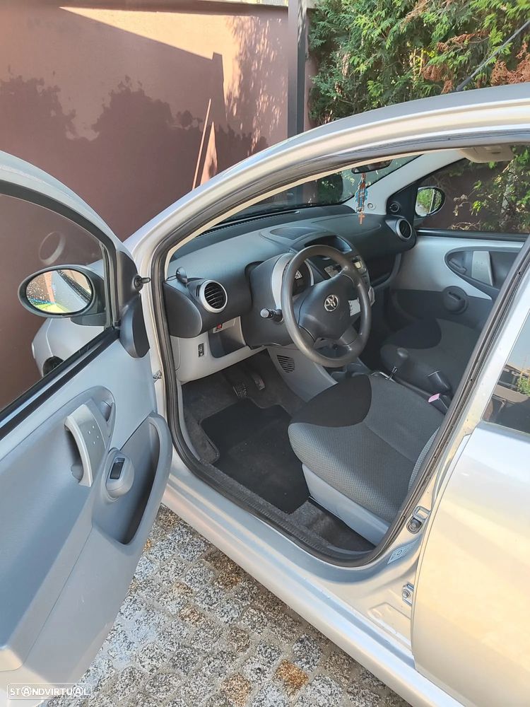 Toyota Aygo - 9