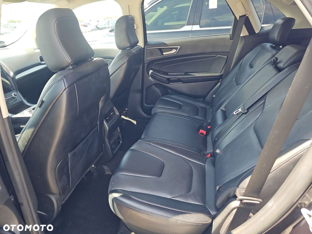 Ford Edge - 13
