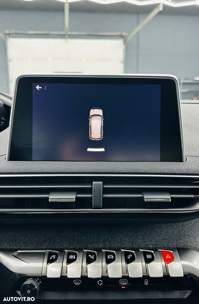 Peugeot 3008 PureTech 130 Stop & Start GPF Allure - 23