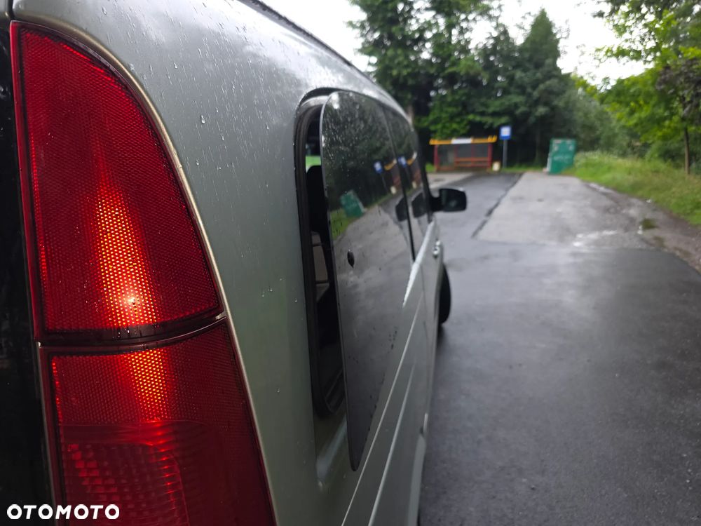 Mercedes-Benz Viano 3.0 CDI lang Automatik X-CLUSIVE DPF - 17