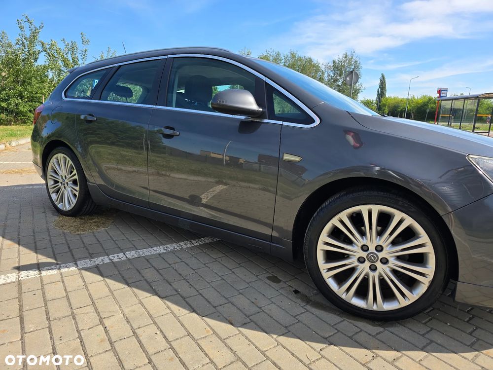 Opel Astra 1.4 T Sport - 9
