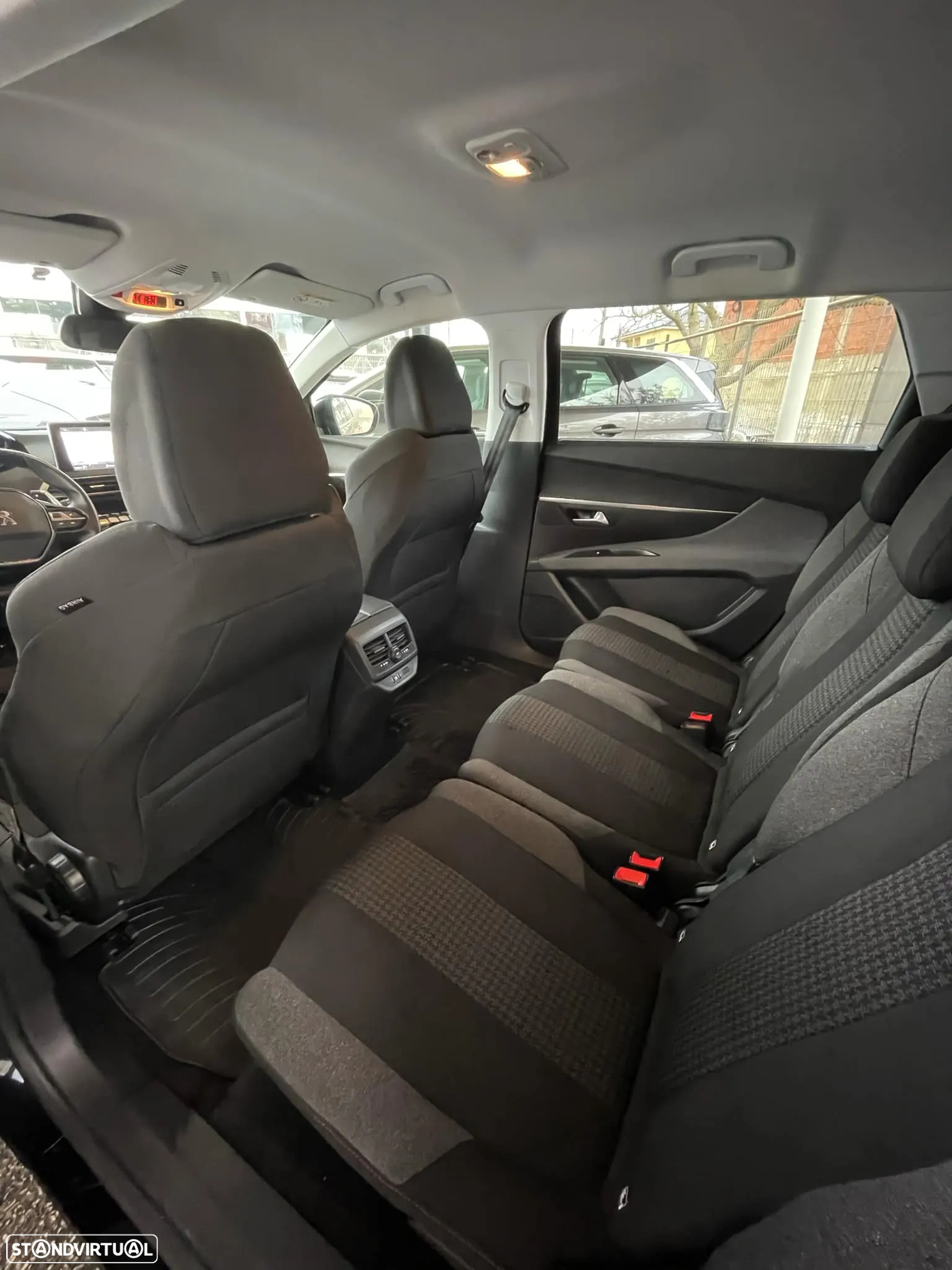 Peugeot 5008 BlueHDI 130 EAT8 Active Pack - 14