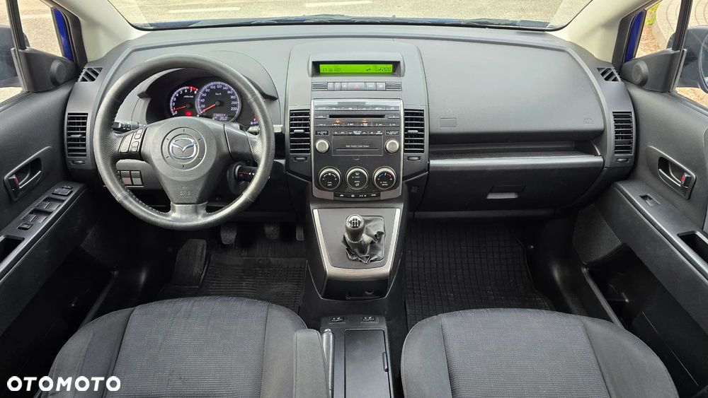 Mazda 5 - 13