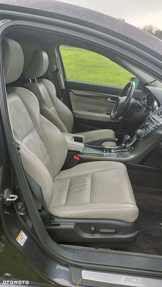 Acura TL - 23