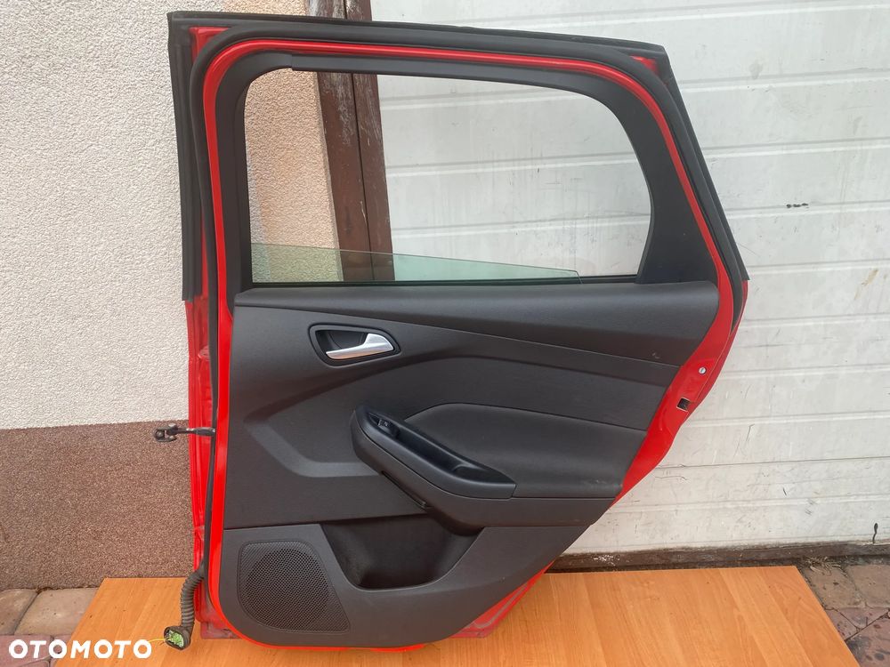 DRZWI PRWY TYŁ PRAWE TYLNE FORD FOCUS MK3 III KOLOR ZF - 6