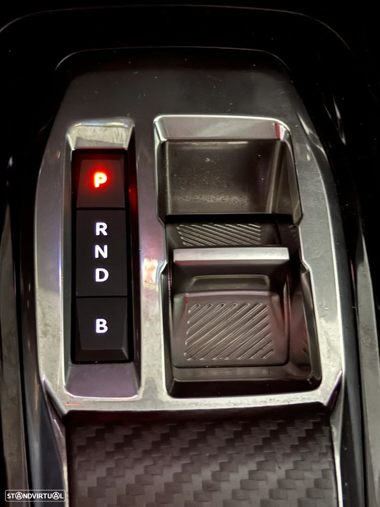 Peugeot e-208 50 kWh Allure - 36