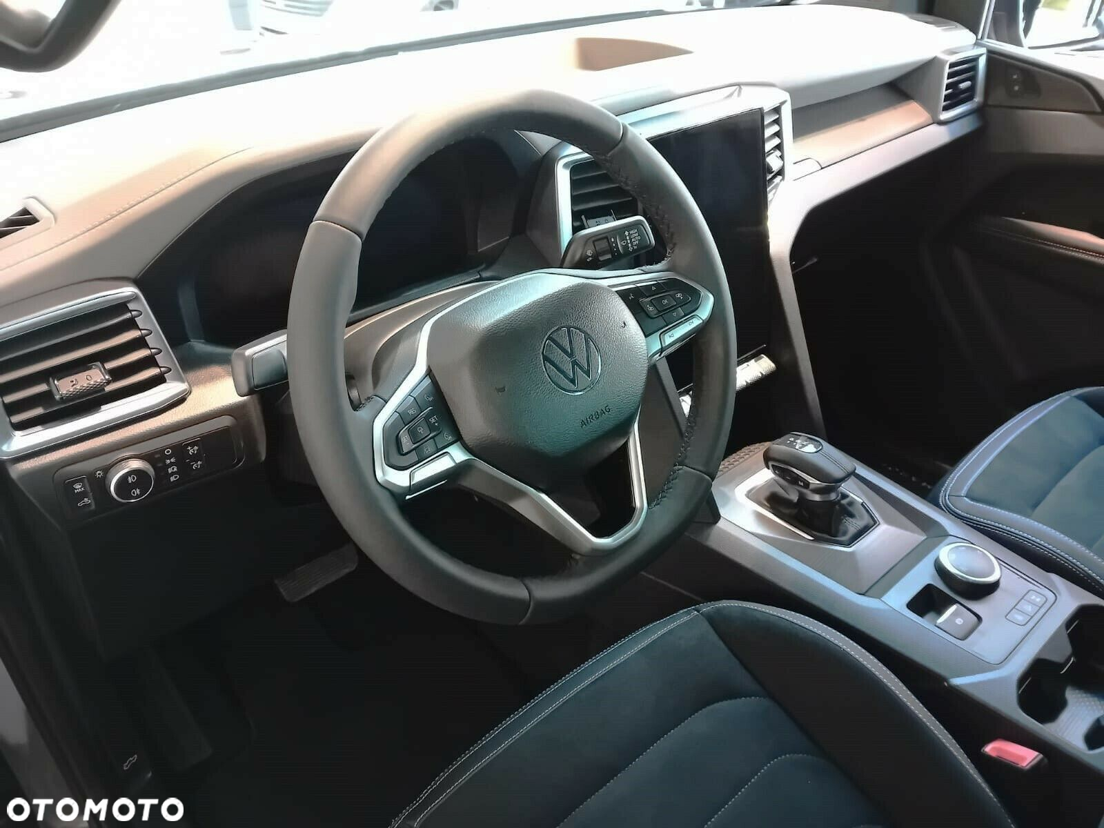 Volkswagen Amarok - 8