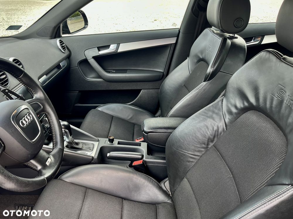 Audi A3 Sportback 2.0 TFSI S tronic S line Sportpaket - 11