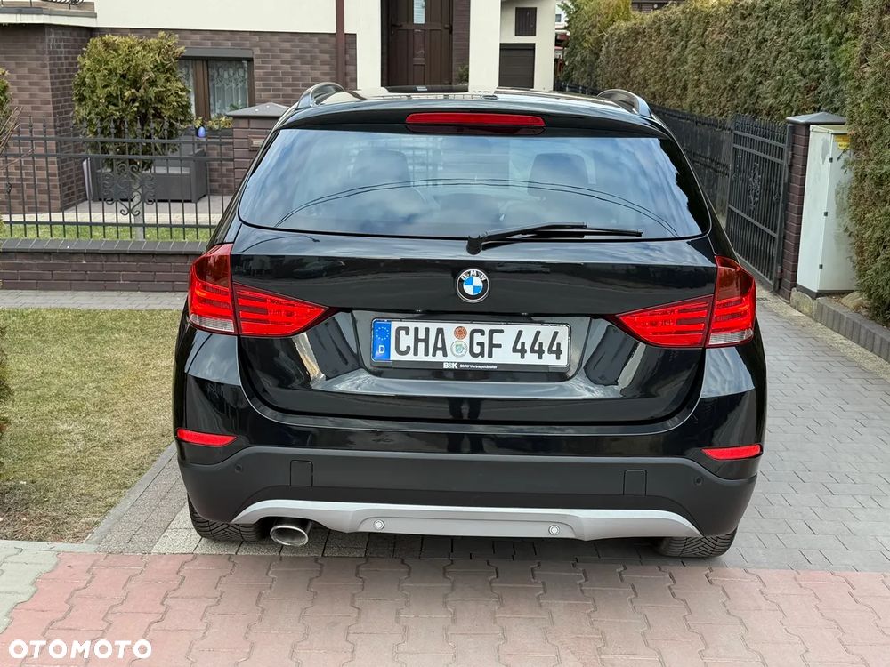 BMW X1 xDrive18d Sport Line - 13