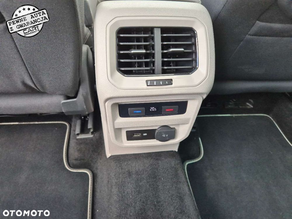 Volkswagen Tiguan - 29