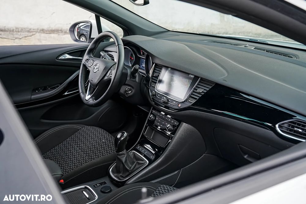 Opel Astra 1.6 D Start/Stop 120 Jahre - 12