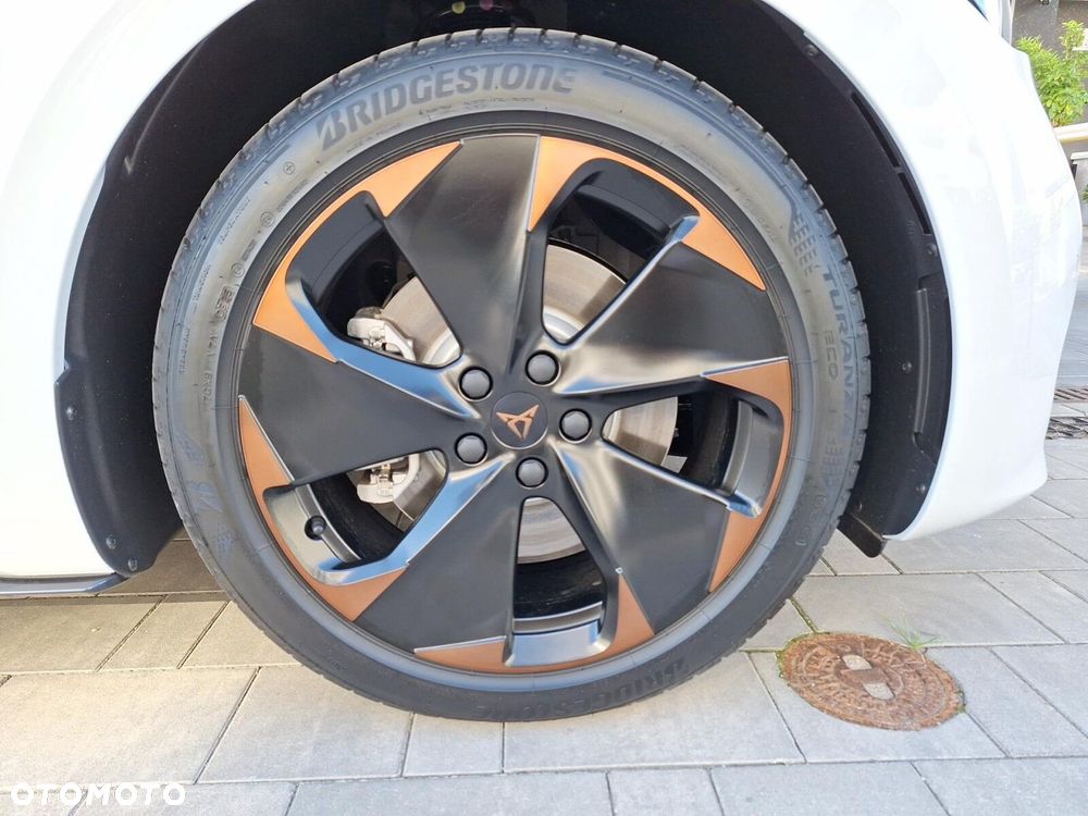 Cupra Born - 9