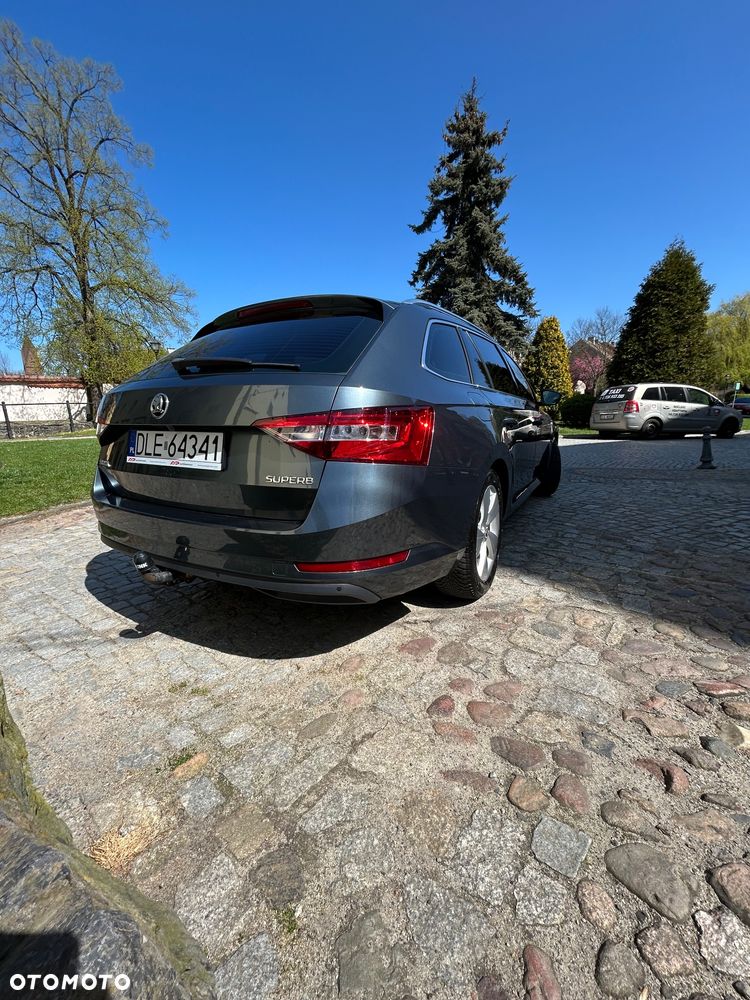 Skoda Superb 1.6 TDI Style - 3