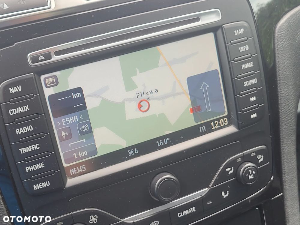 Ford S-Max 2.0 T Titanium - 31