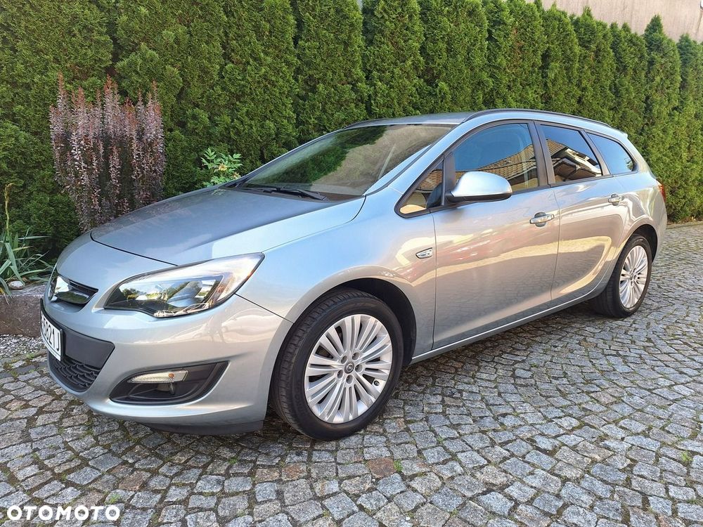 Opel Astra 1.4 T Edition 150 - 1