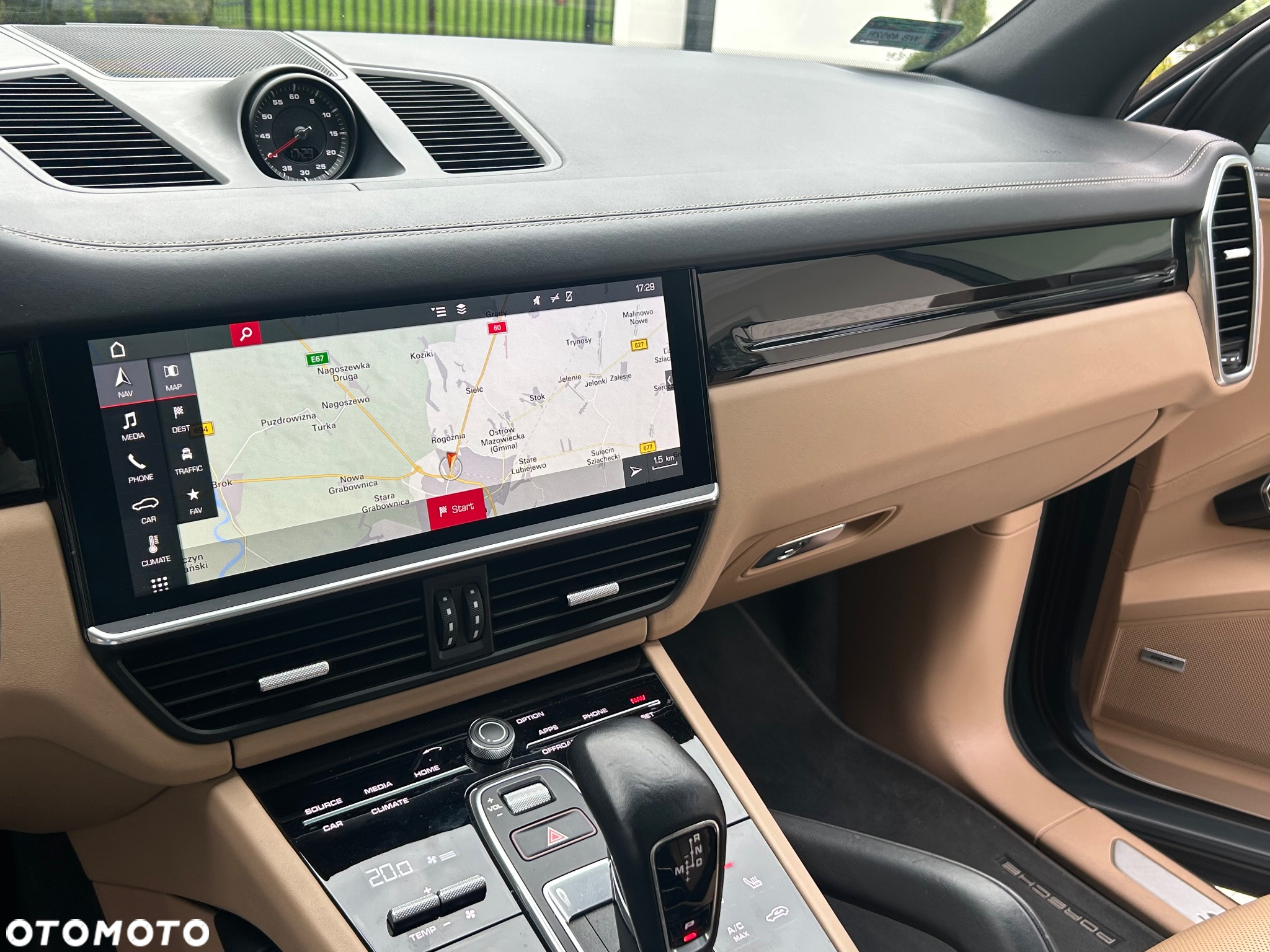 Porsche Cayenne S - 31