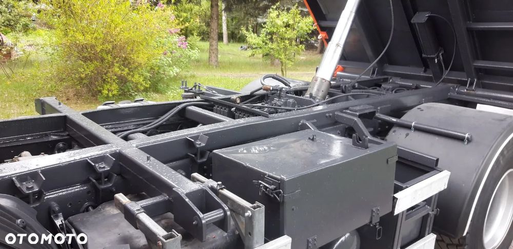 Scania P94 4x2 310 Stan Bardzo dobry nowe opony tacho tarczki - 36