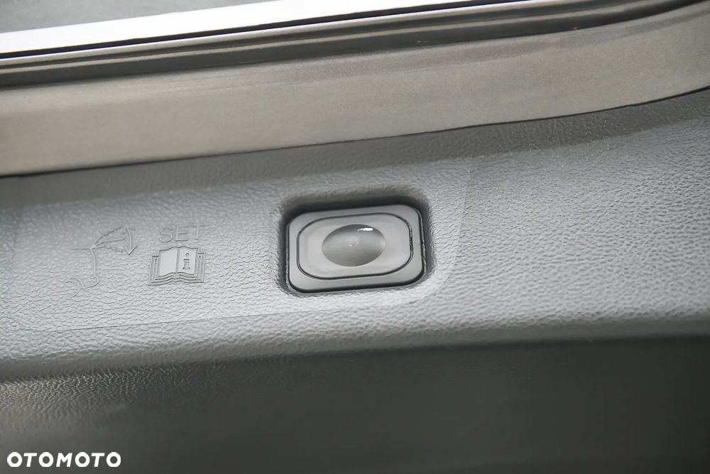 Ford S-Max 2.0 TDCi 4WD Titanium PowerShift - 31