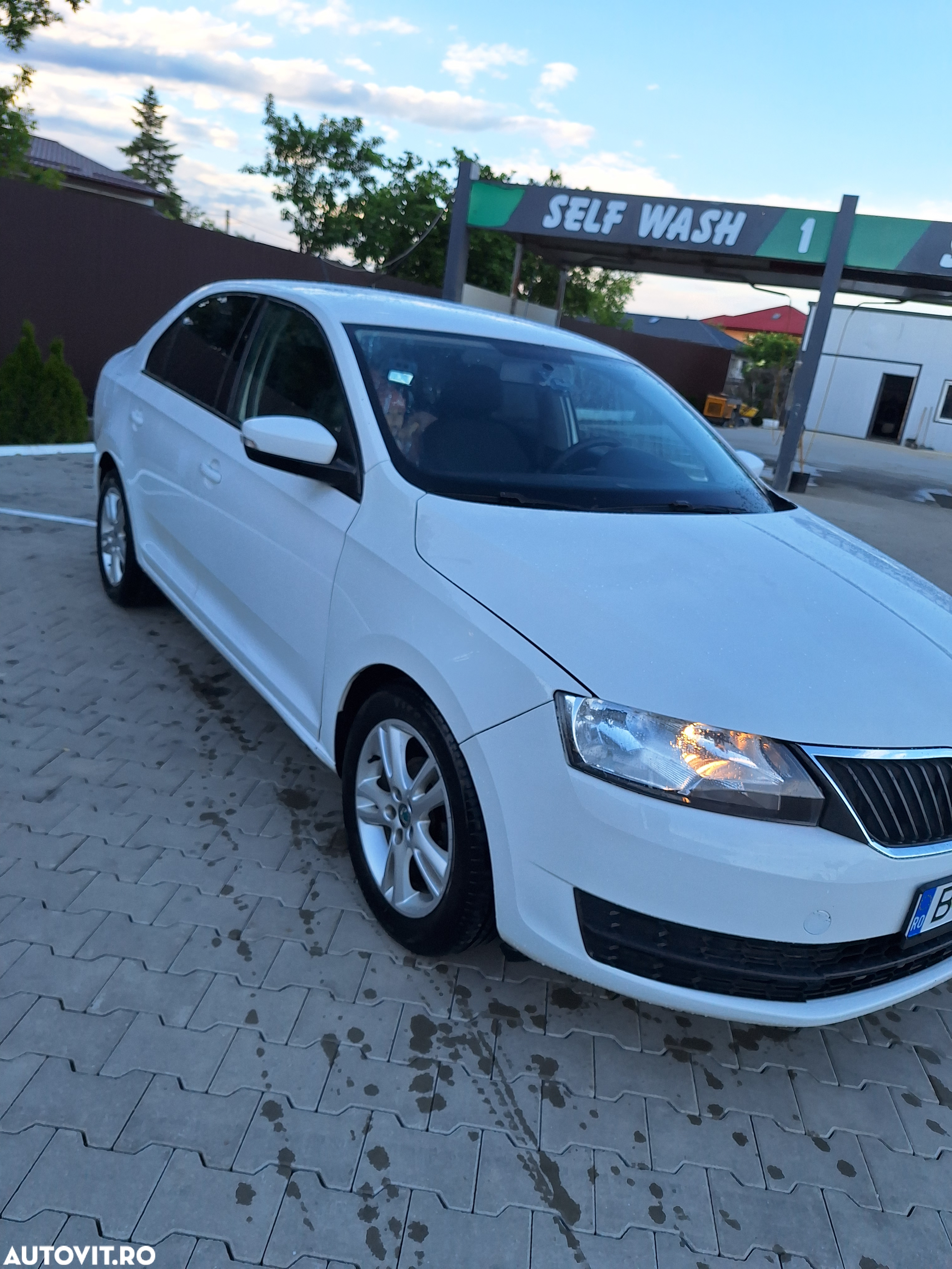 Skoda RAPID Spaceback 1.4 TDI Ambition - 20