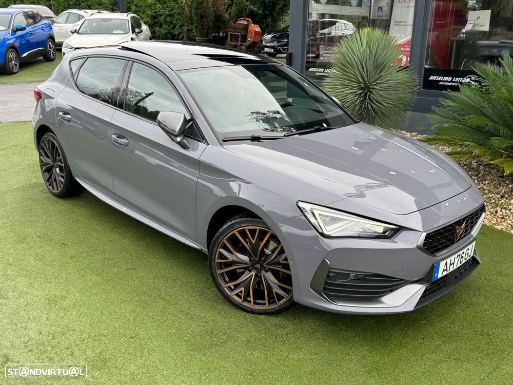 Cupra Leon 1.4 e-Hybrid VZ DSG - 11