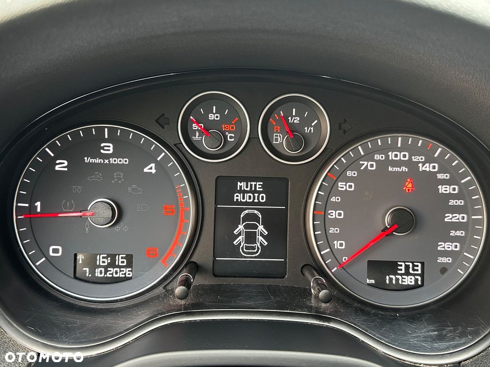Audi A3 Sportback 1.6 TDI DPF Attraction - 38