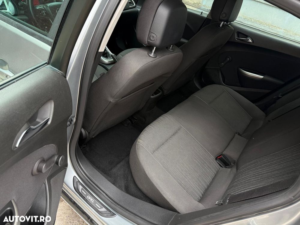 Opel Astra 1.6 Enjoy - 15