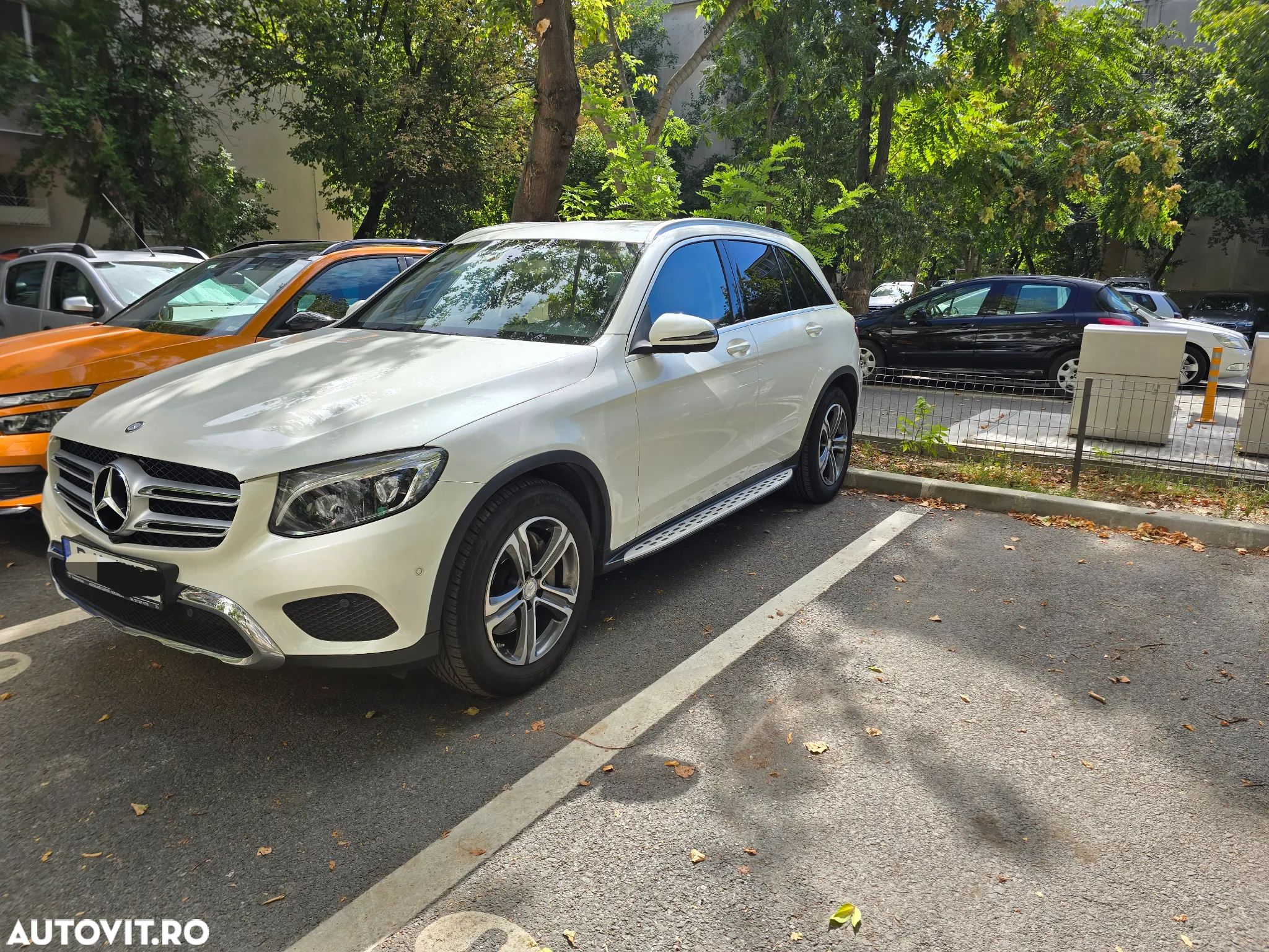 Mercedes-Benz GLC 250 4MATIC - 1
