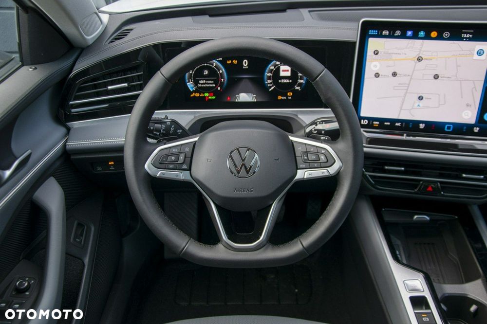 Volkswagen Passat - 17