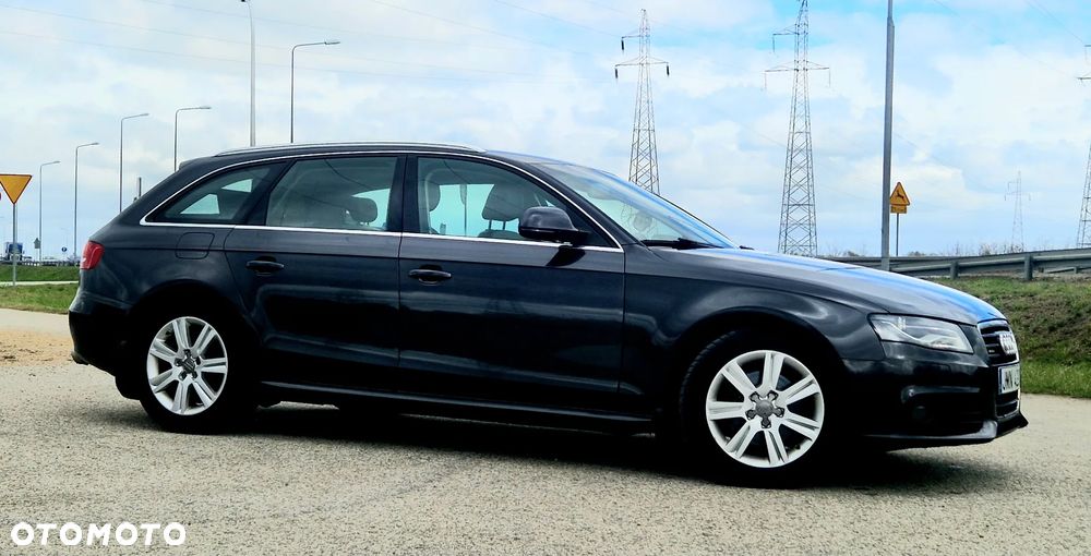 Audi A4 Avant - 9