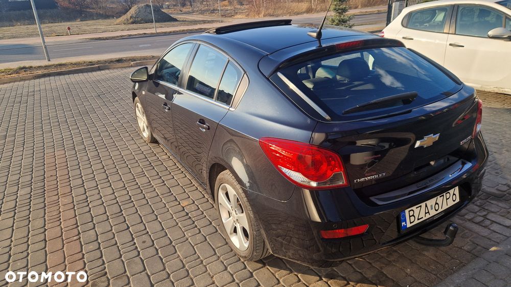 Chevrolet Cruze - 4