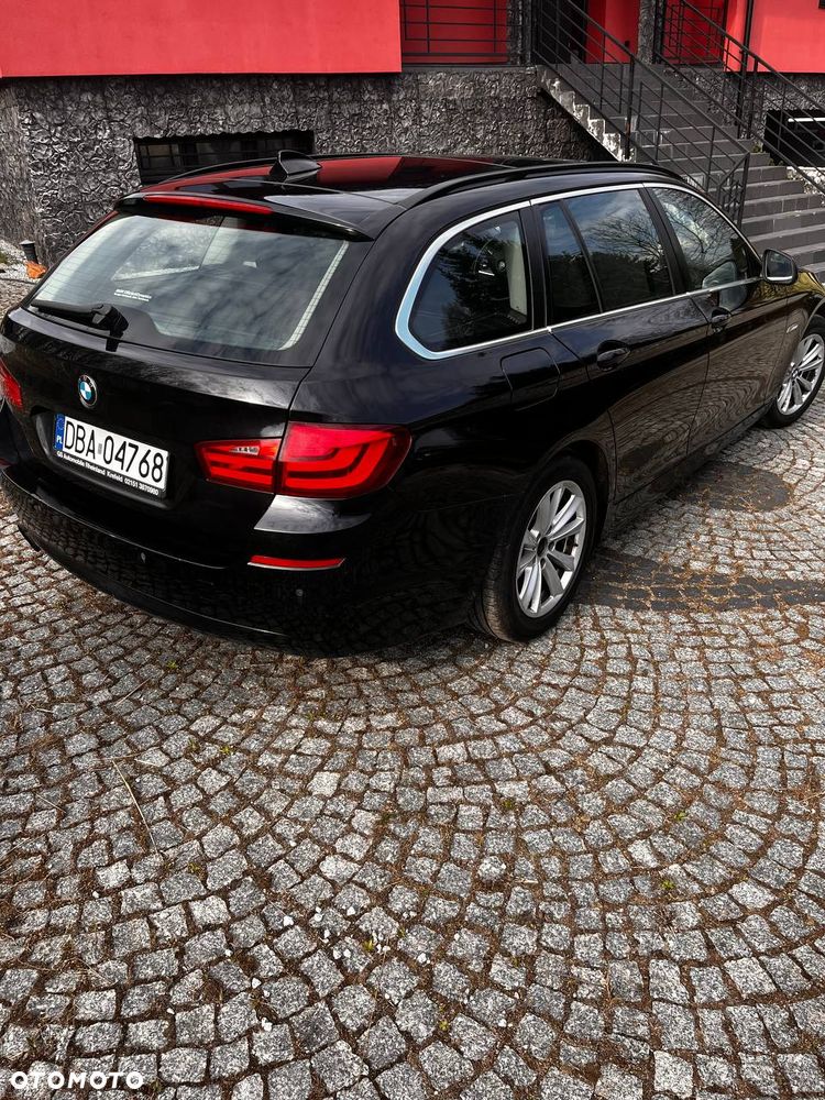 BMW Seria 5 520d - 5