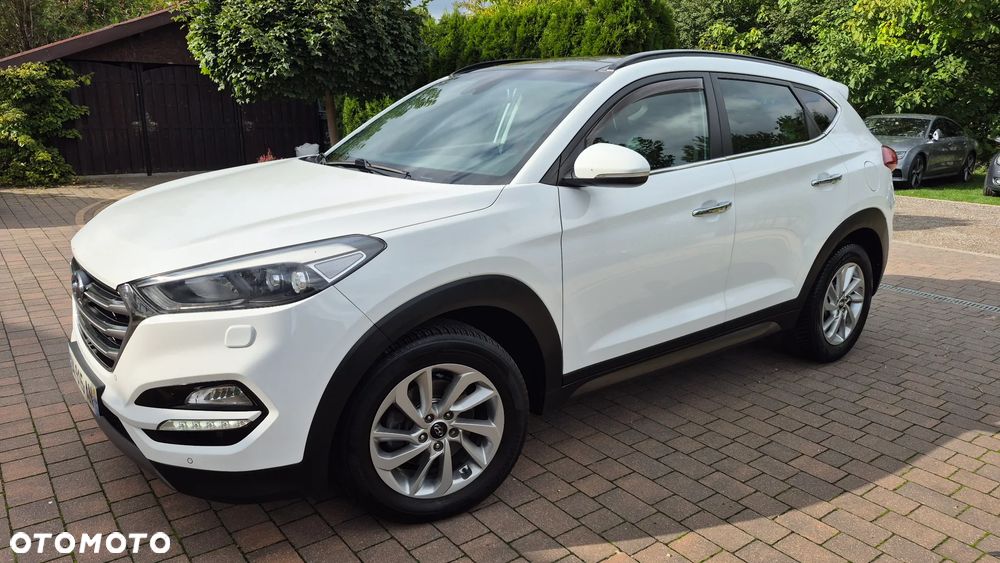 Hyundai Tucson - 2